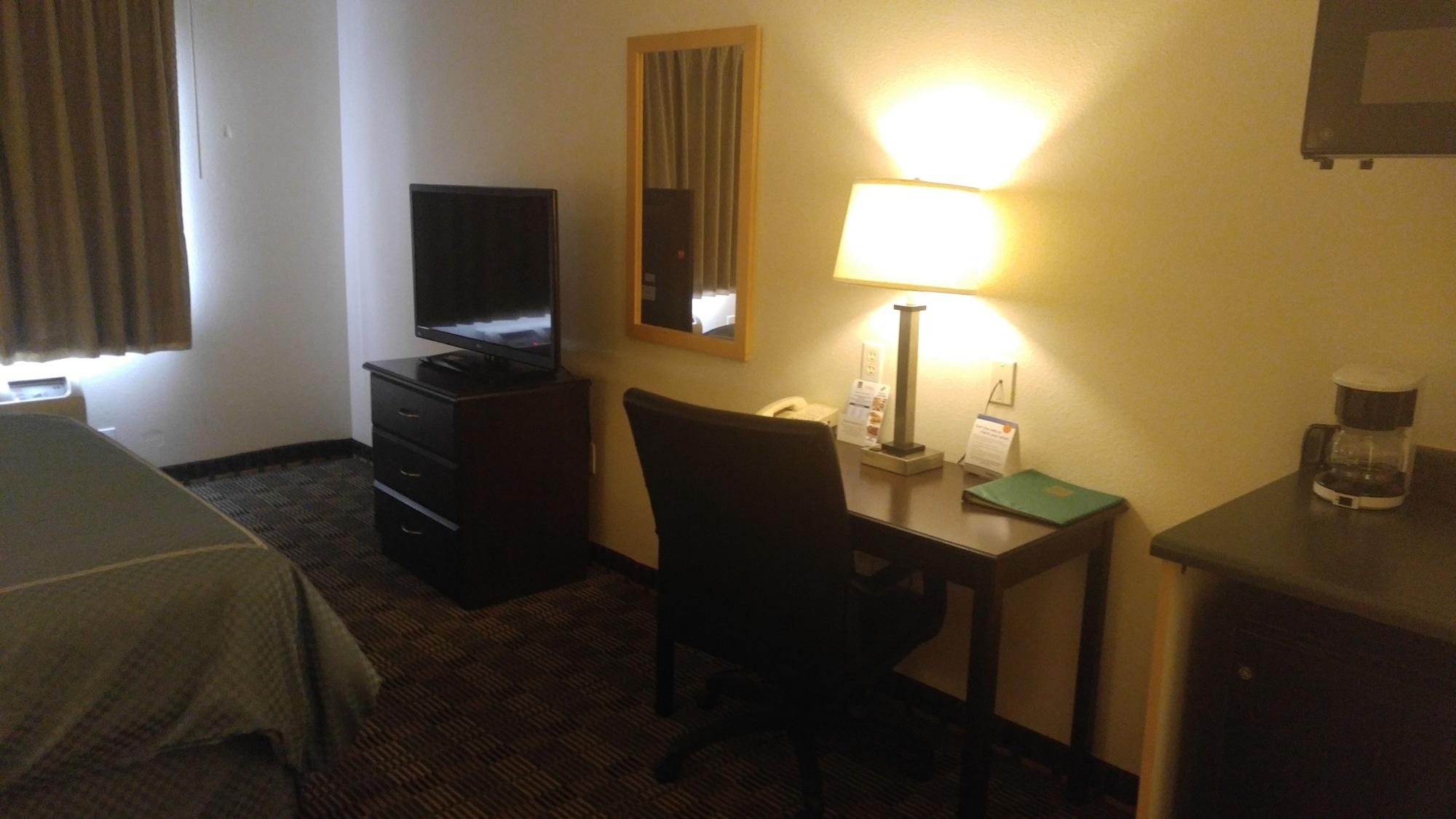 Quality Inn & Suites Lakewood - Denver Southwest Eksteriør billede