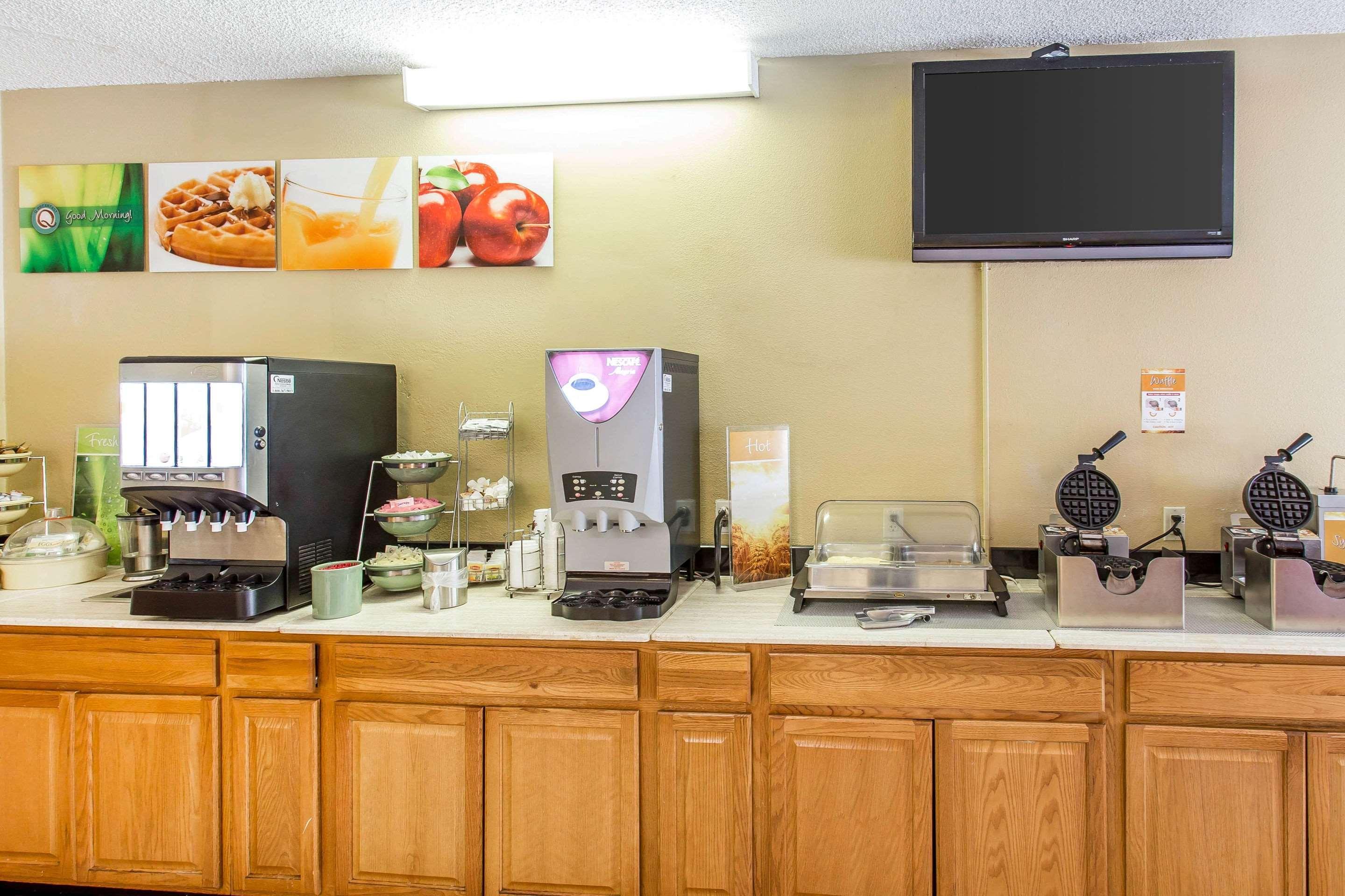 Quality Inn & Suites Lakewood - Denver Southwest Eksteriør billede