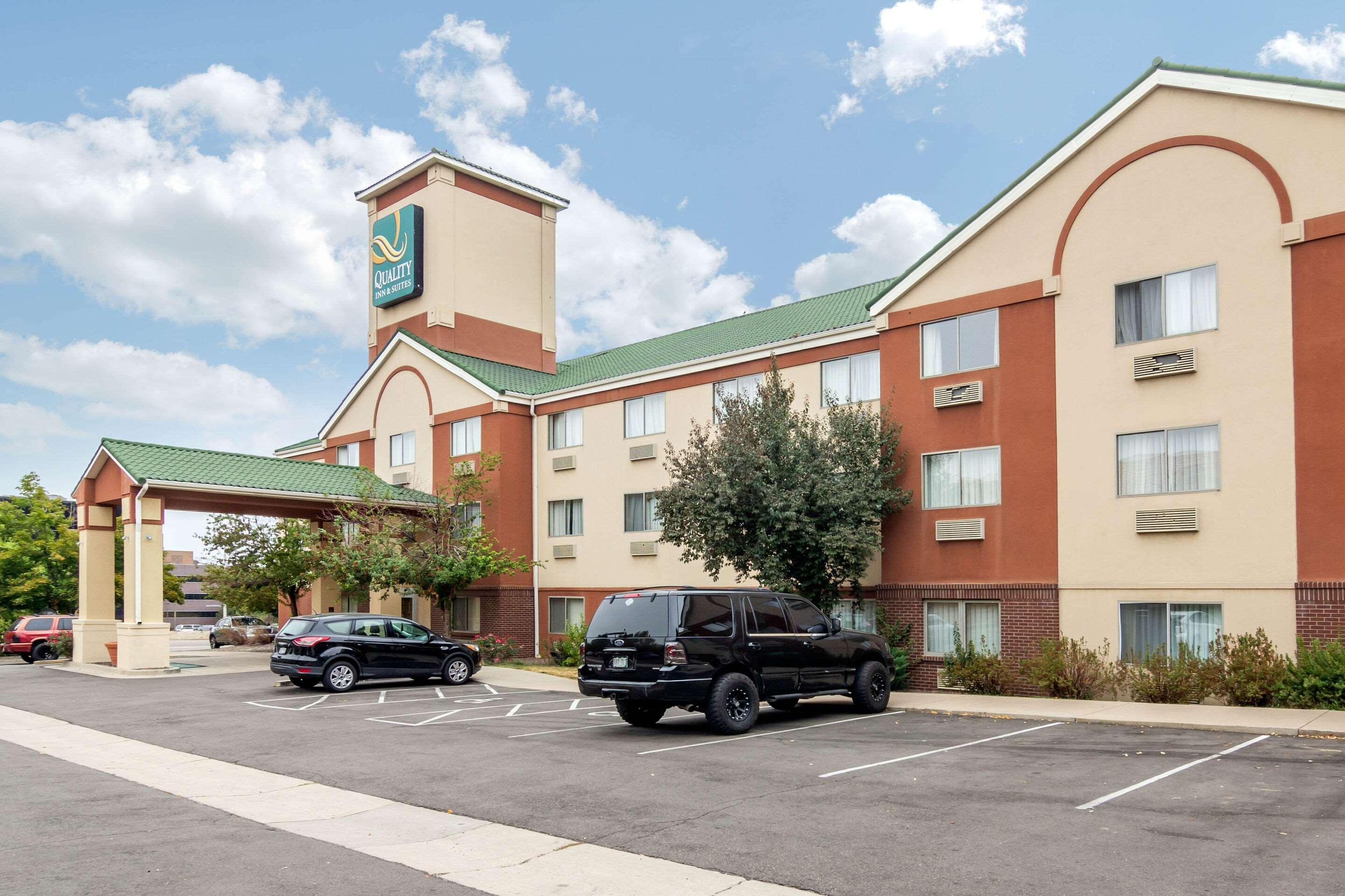 Quality Inn & Suites Lakewood - Denver Southwest Eksteriør billede