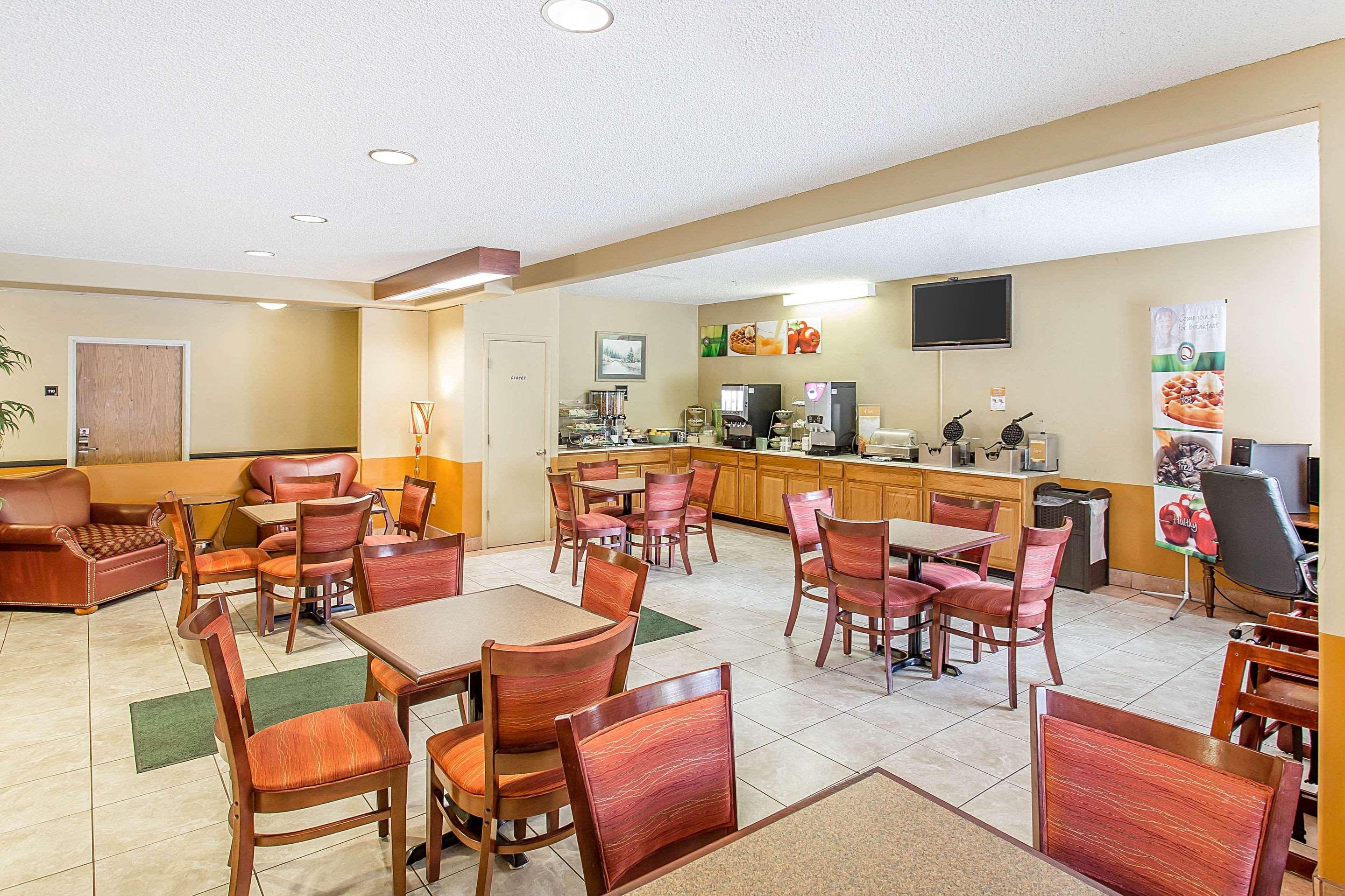Quality Inn & Suites Lakewood - Denver Southwest Eksteriør billede
