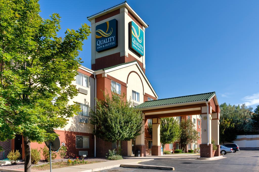 Quality Inn & Suites Lakewood - Denver Southwest Eksteriør billede