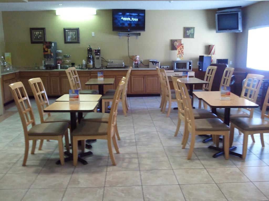 Quality Inn & Suites Lakewood - Denver Southwest Eksteriør billede